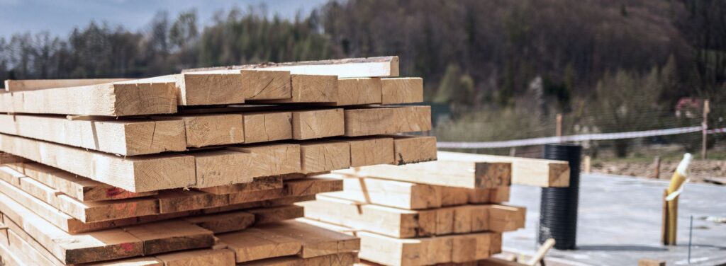 Jak wybrać odpowiednie drewno do&nbsp;konstrukcji nośnych?